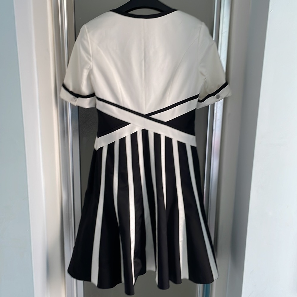 Karen Millen black and white dress - Picture 11 of 15